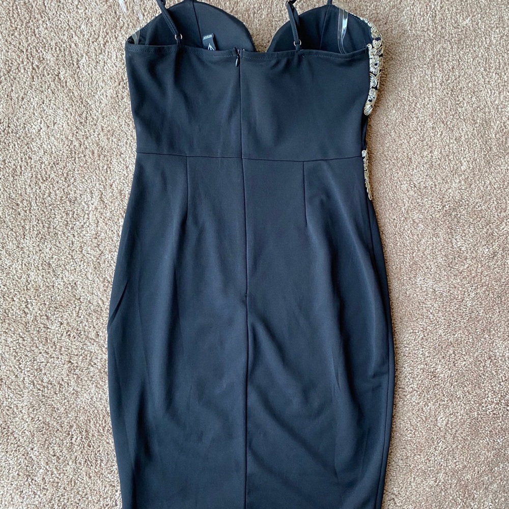Dress - Picture 3 of 5